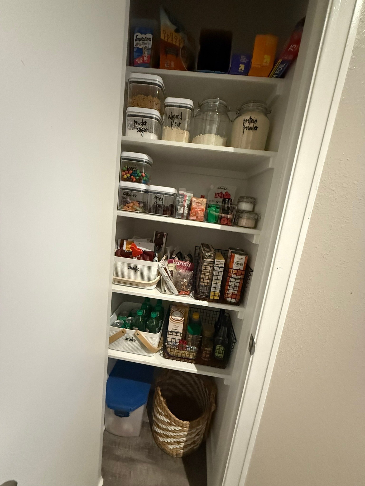 Pantry Addison1