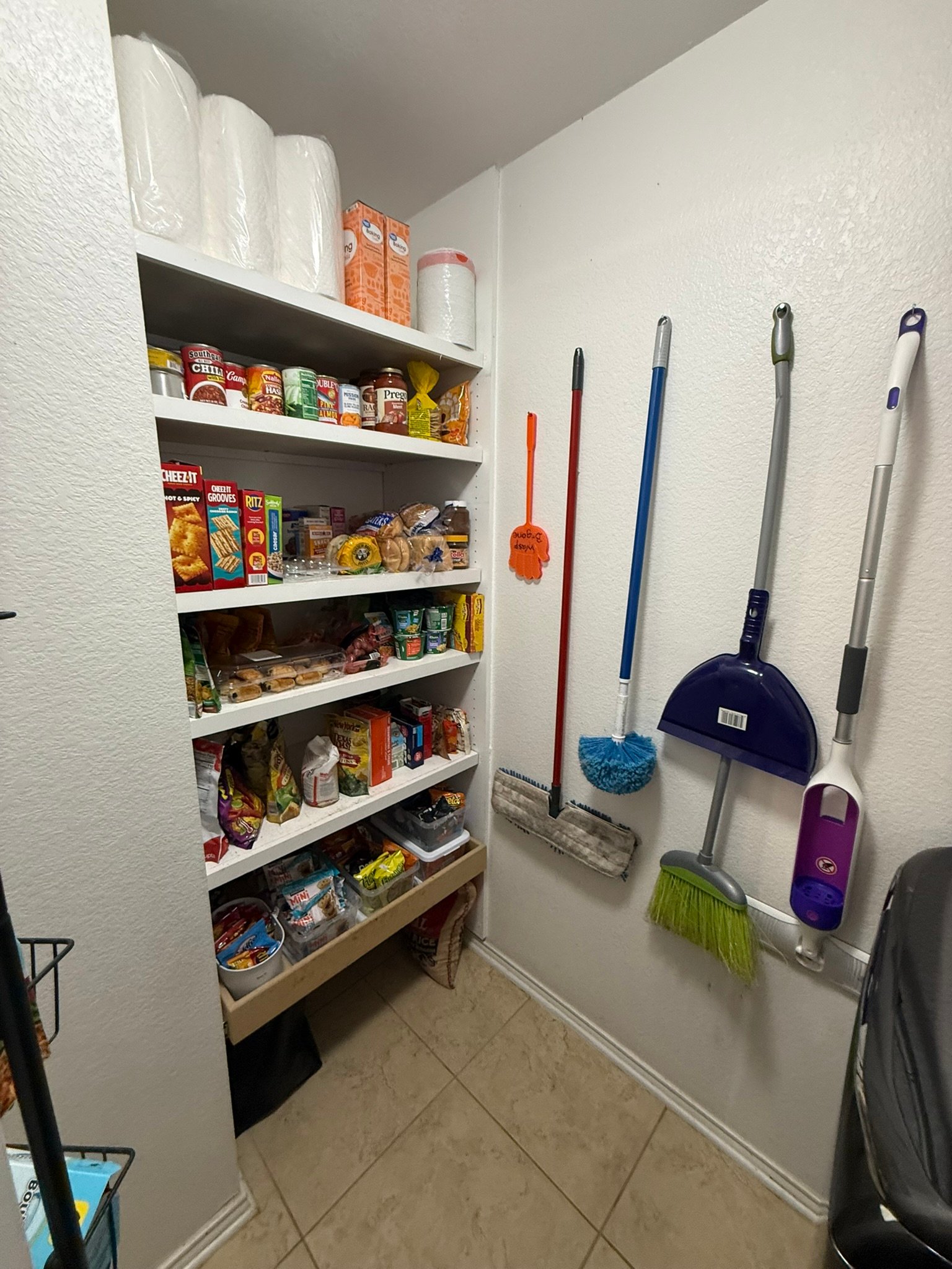 Pantry Rhome1